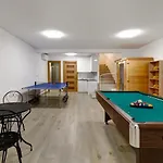 Zara Вилла *