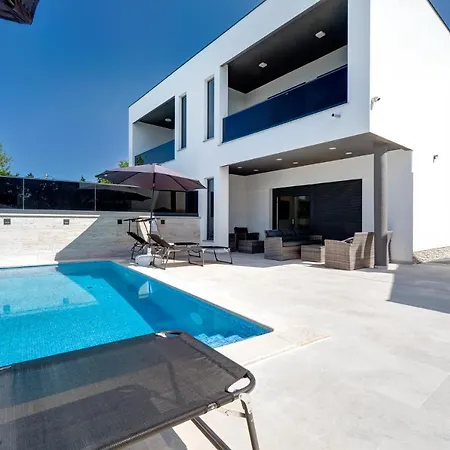 Villa Zara *